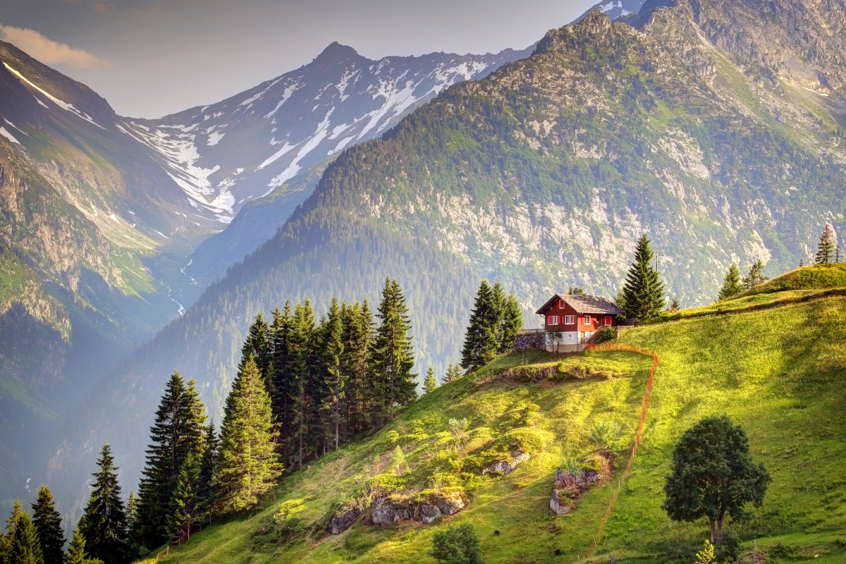 Swiss Alps scenery 4K wall