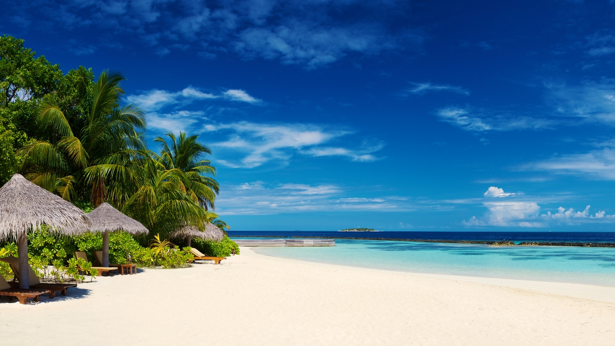 Maldives island 4K landscape wall