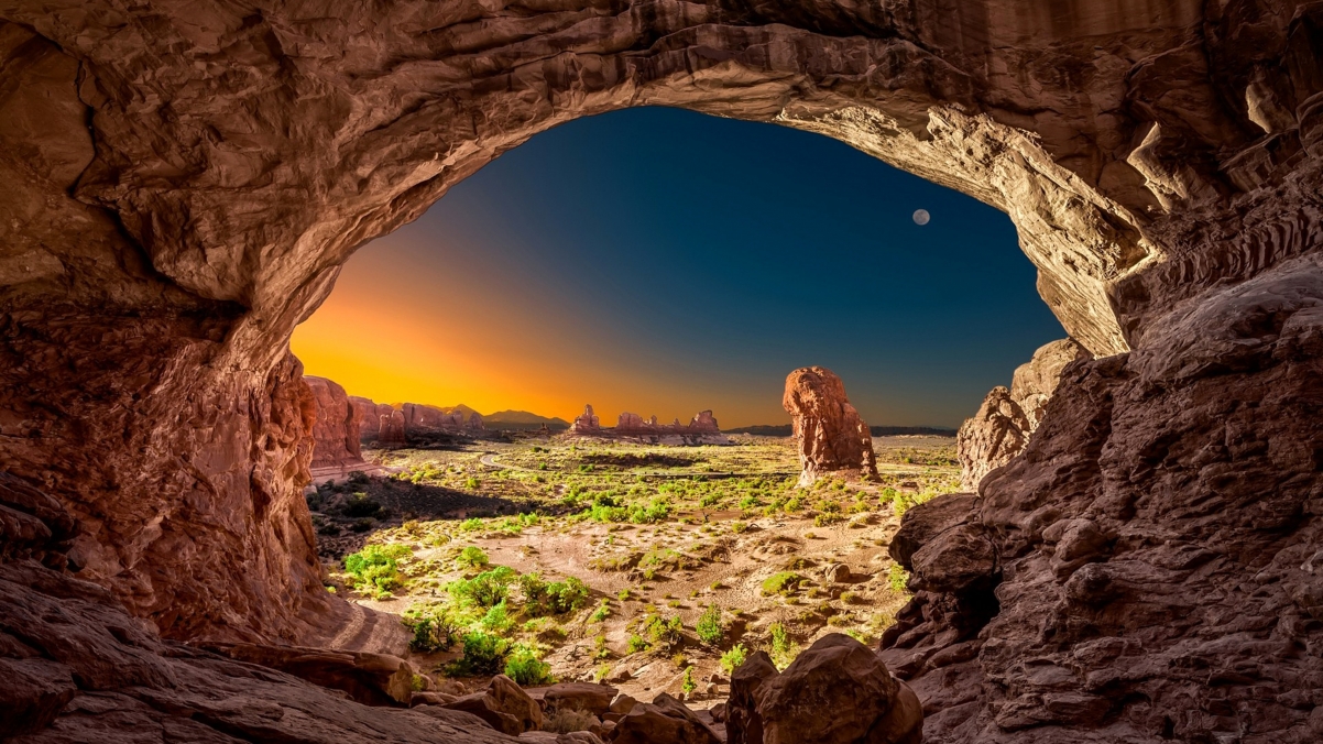 Moon cave arched rock from
