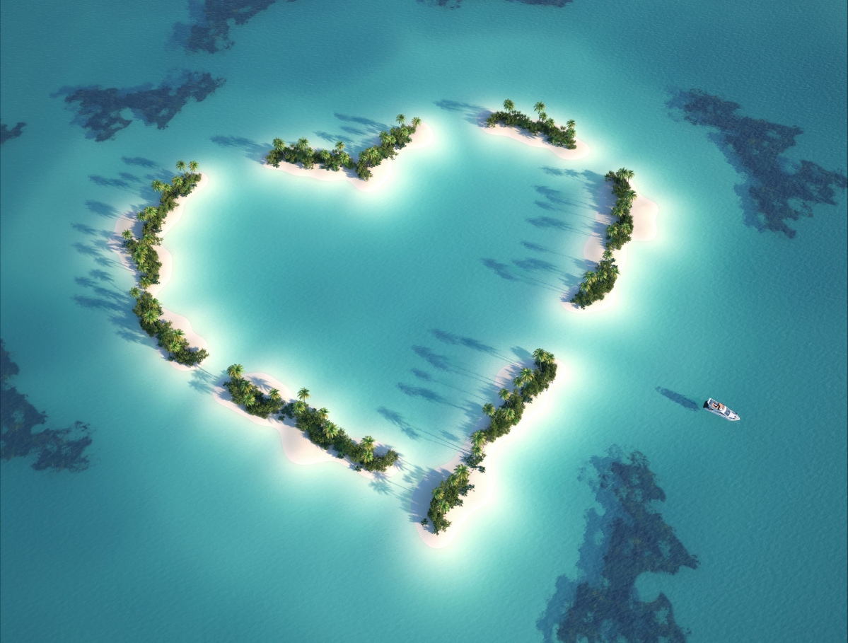 Heart-shaped island love romantic island style