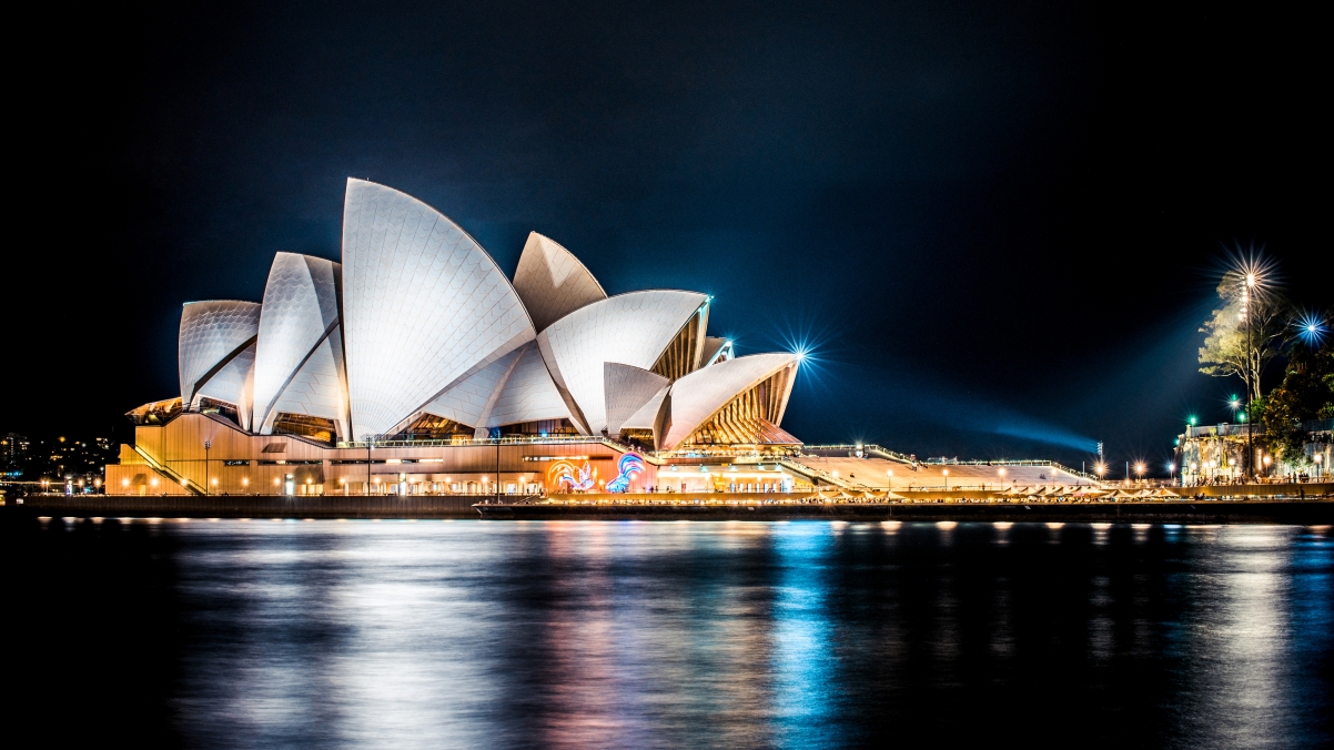 Sydney opera house night view 4k wallpaper