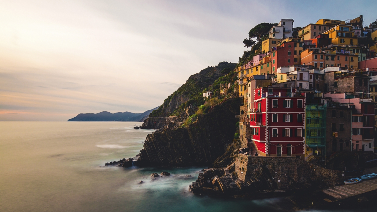 Cinque Terre sunset scenery 4k HD wall