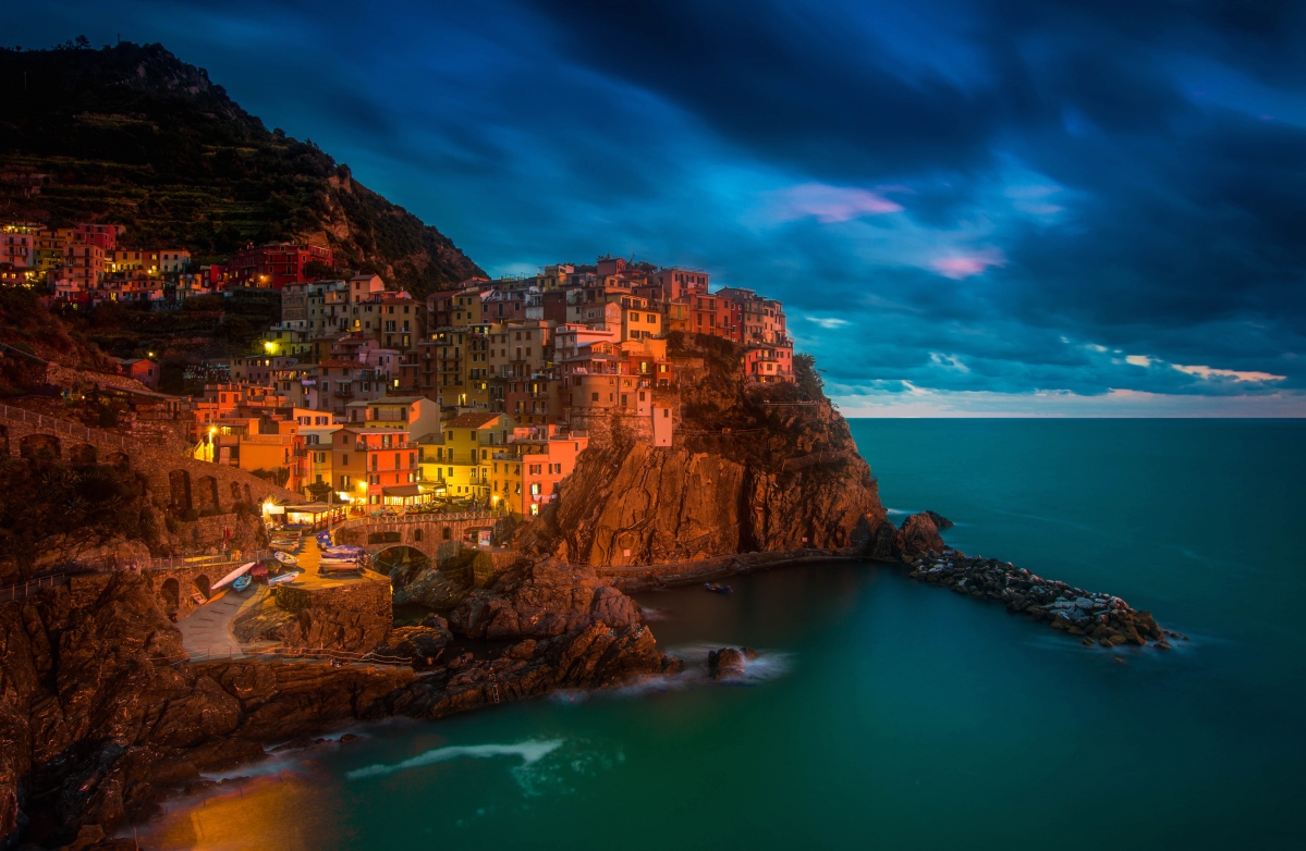 Night in Cinque Terre, Italy HD 5K