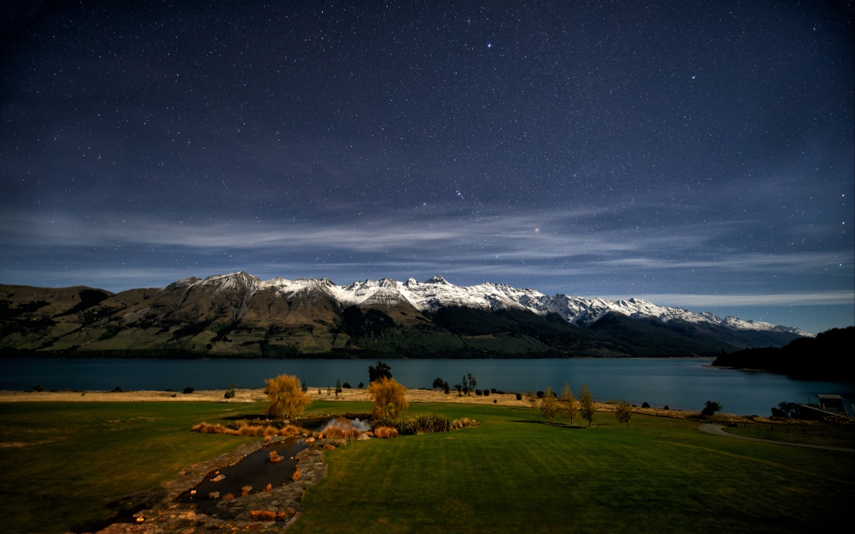 Night stars New Zealand lake 4K wind