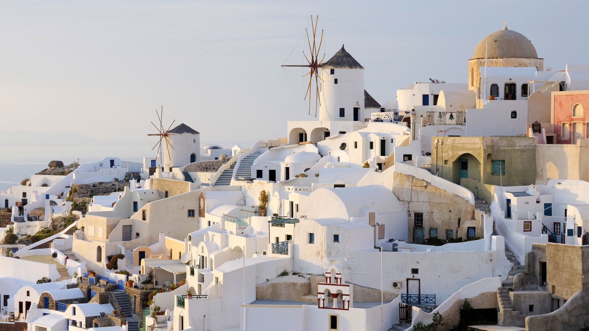 Santorini 4k landscape wallpaper