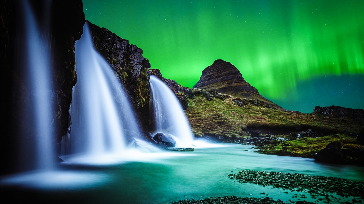 Waterfall Northern Lights 4K Landscape Wallpaper