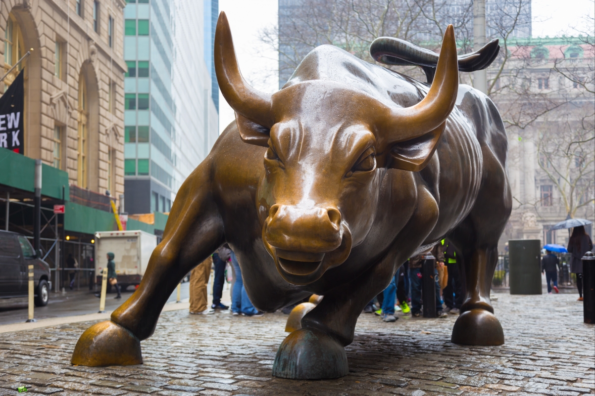 New York Wall Street Copper Bull 4K Wallpaper