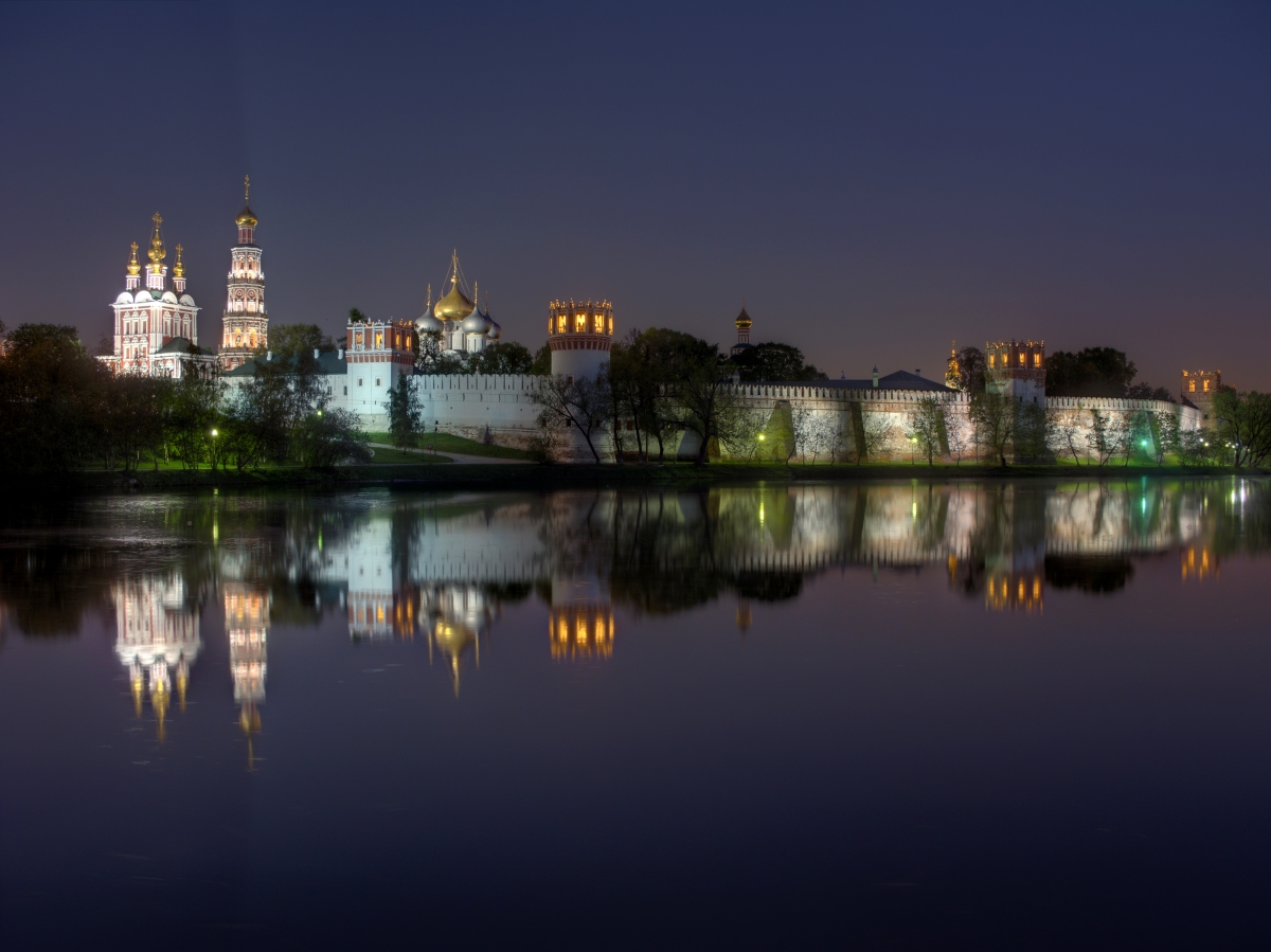 Moscow, Novodevichy Convent, river