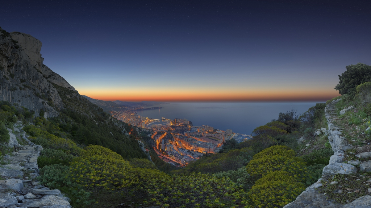 Monaco sunrise panorama by Cre