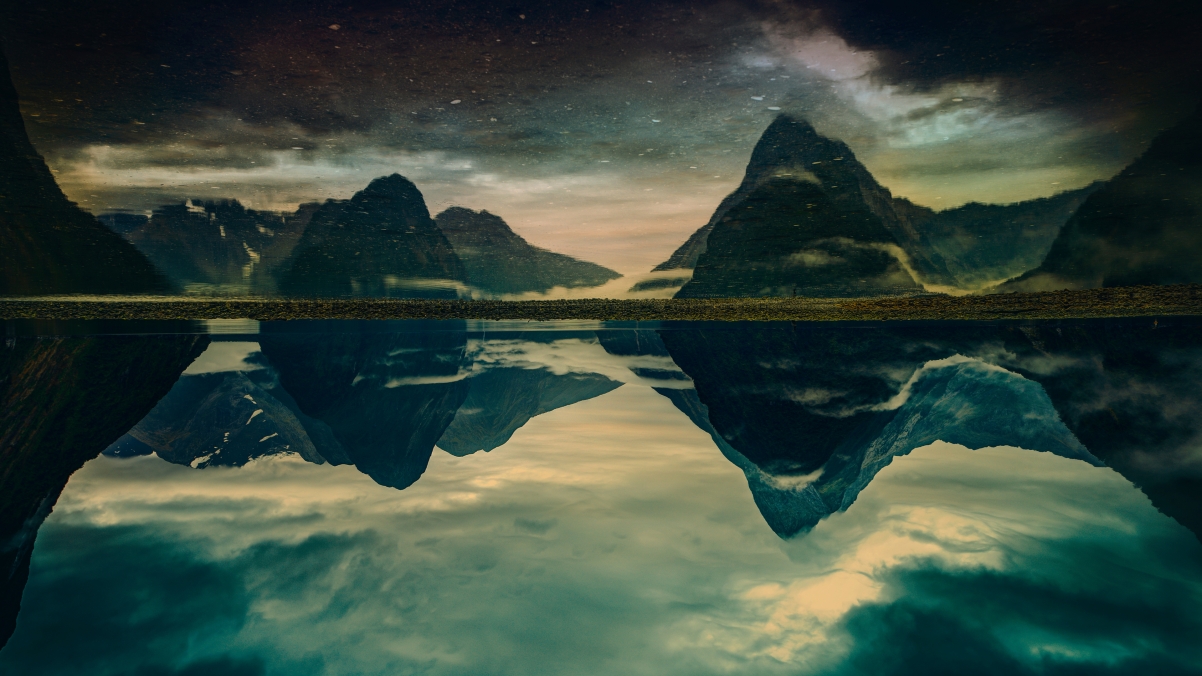 Misty 4k wind in Milford Sound