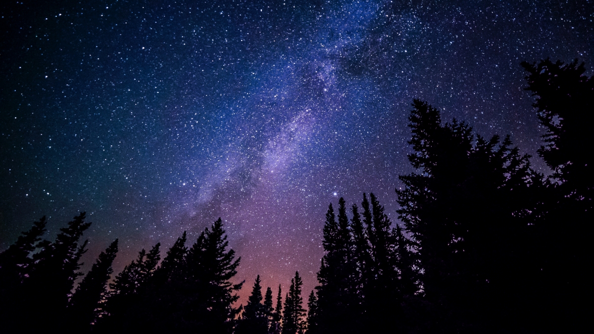 Beautiful night sky starry sky landscape 4K wallpaper