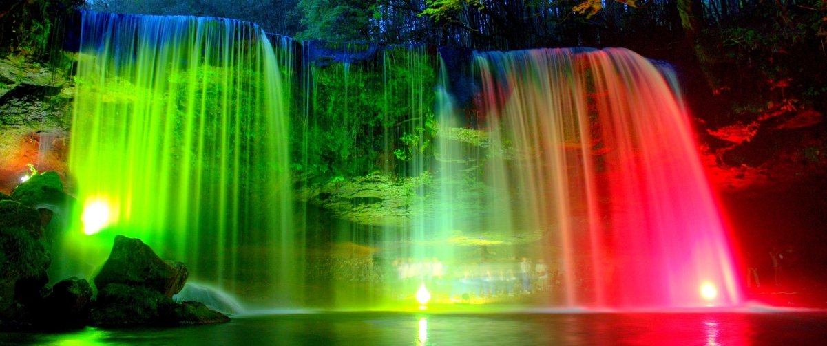 Beautiful colorful waterfall 3440x144
