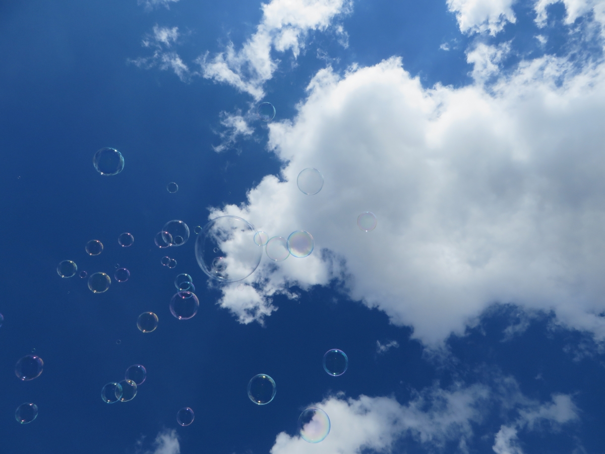 Blue Sky Cloud Bubble 4K Wallpaper