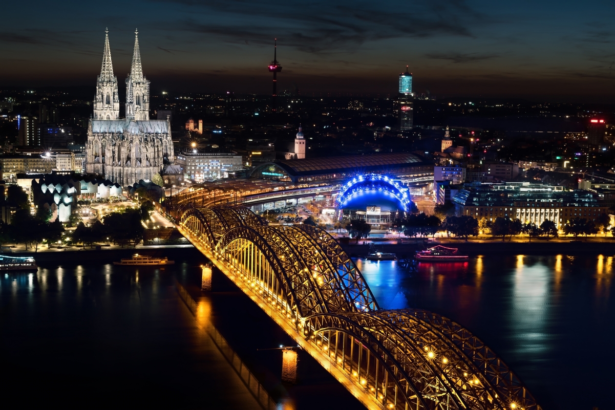 Cologne Cathedral Night View Picture