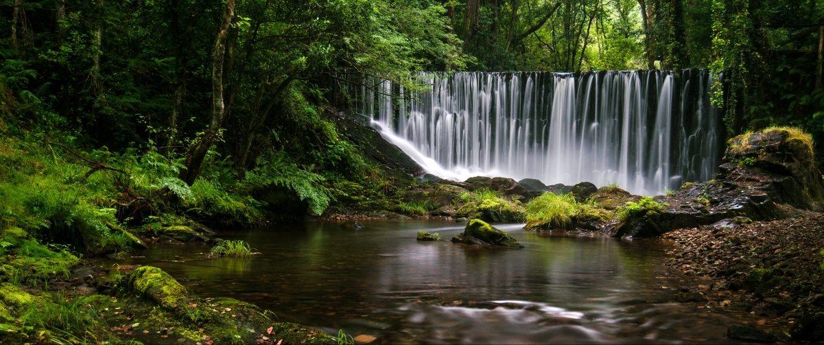 Galician small waterfall 3440x144