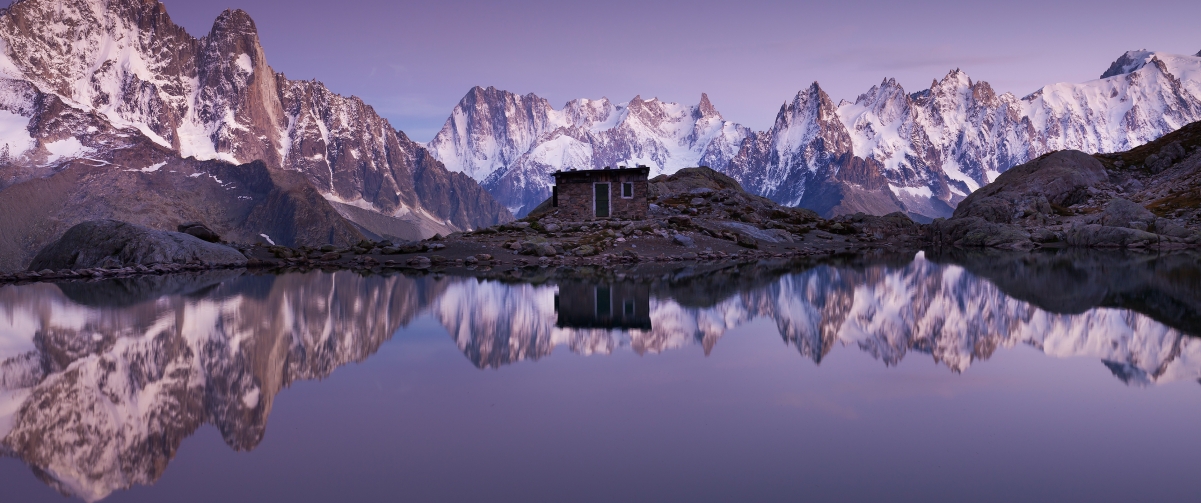 Silent Alpine Lake Lodge 3440