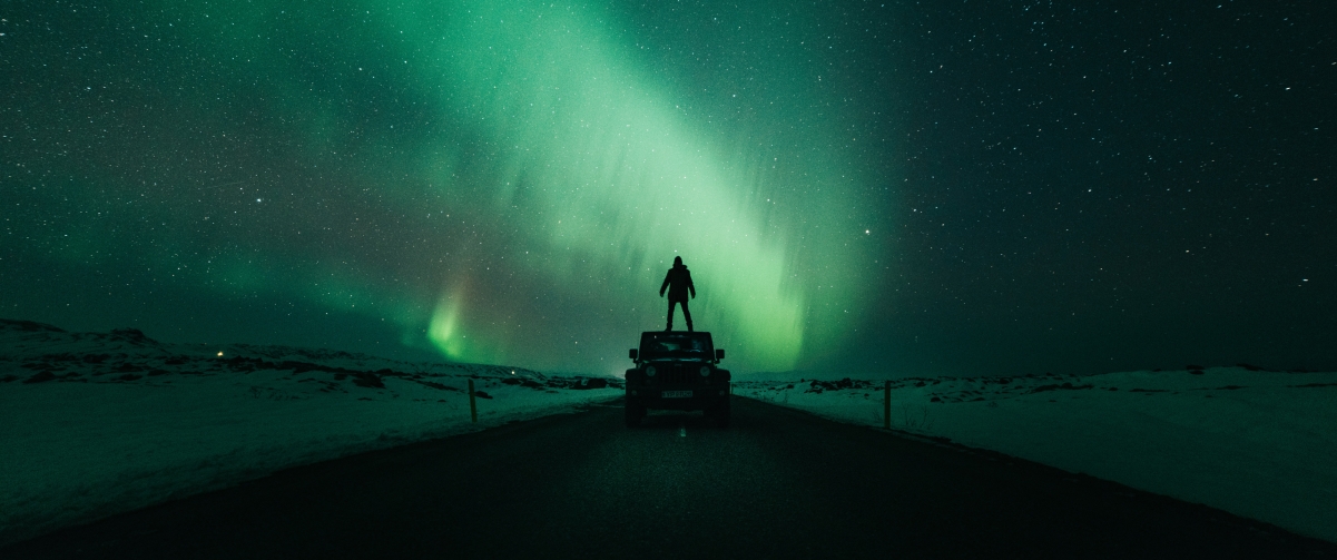 Aurora night road car 3440x14