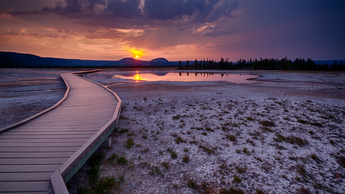 Yellowstone sunset landscape 3840x2160 wall