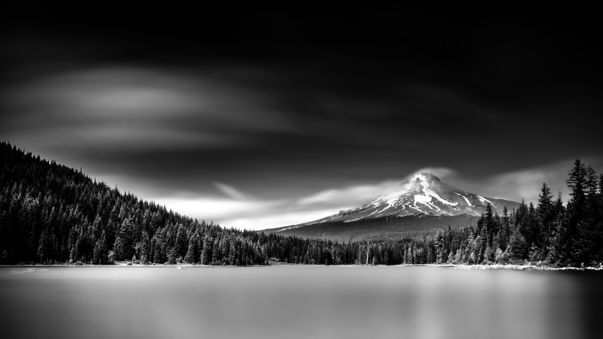Black and white landscape 4k wallpaper
