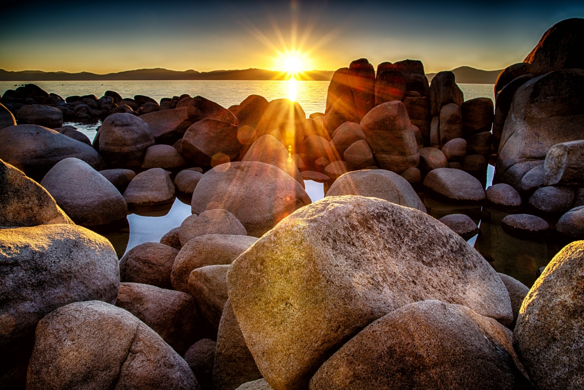 5K landscape pictures of beach stones