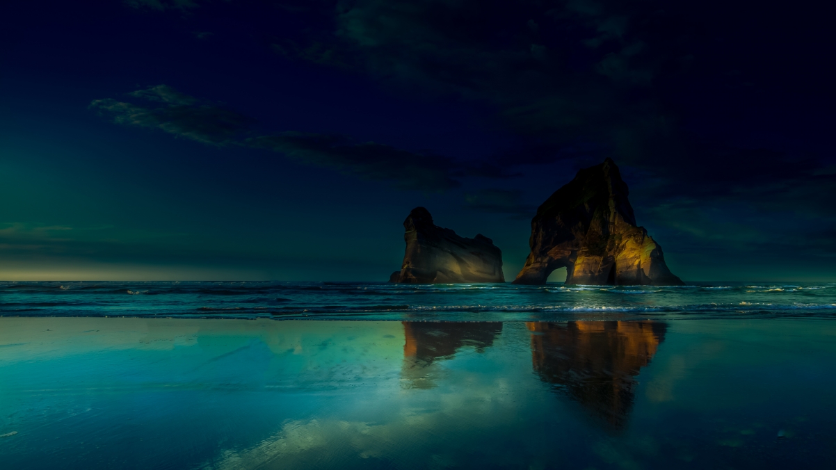 Seaside beach dark color landscape 4k wall