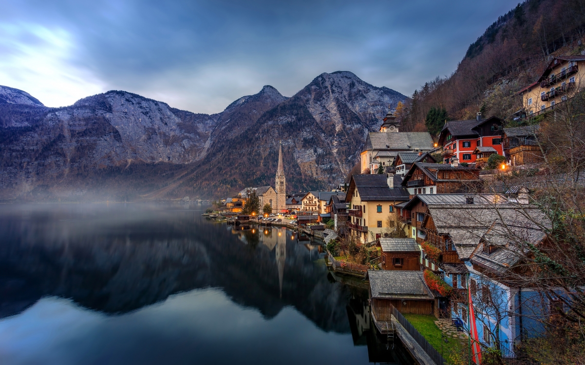 Lake Hallstatt 4k landscape picture