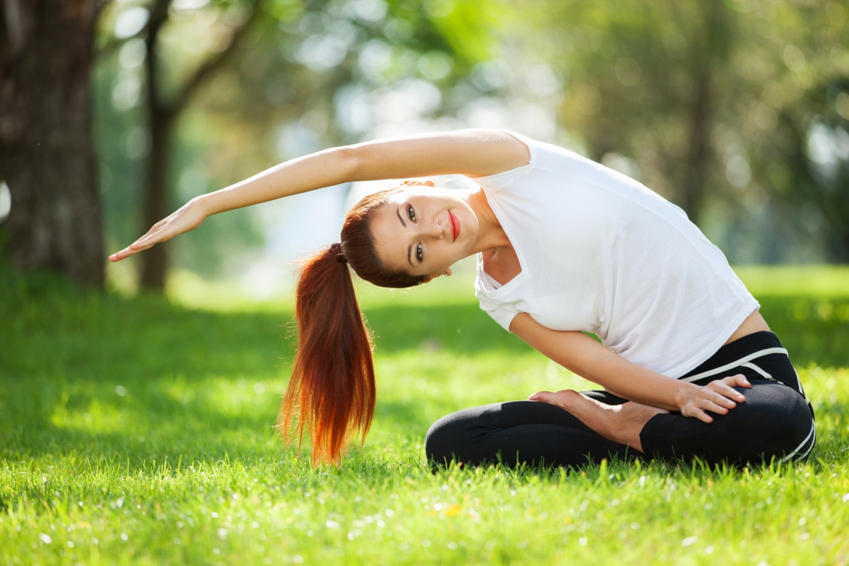 Yoga Beauty Pose 5K Wallpaper