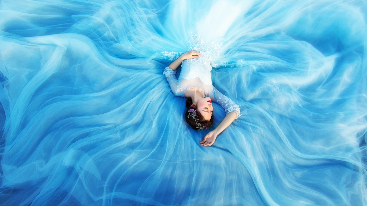 Beautiful blue wedding beauty 3840x2