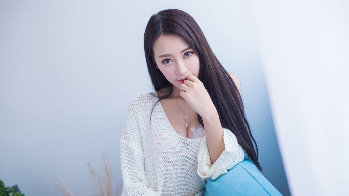 Wang Manni Good Q Home Photo 4k Wallpaper