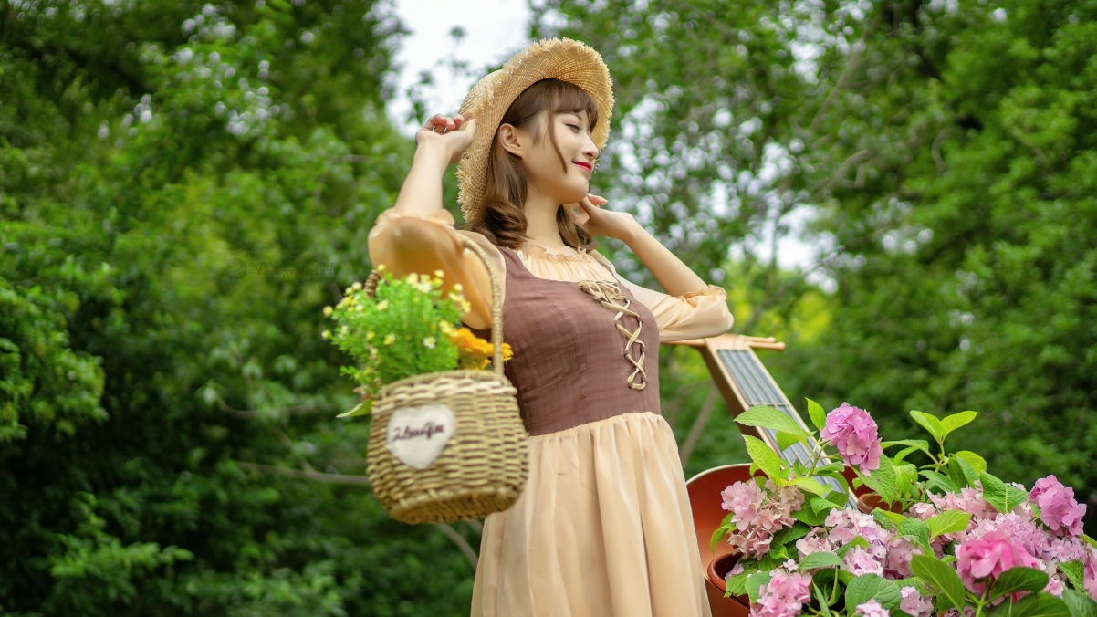 Sweet smile with closed eyes beauty flowers