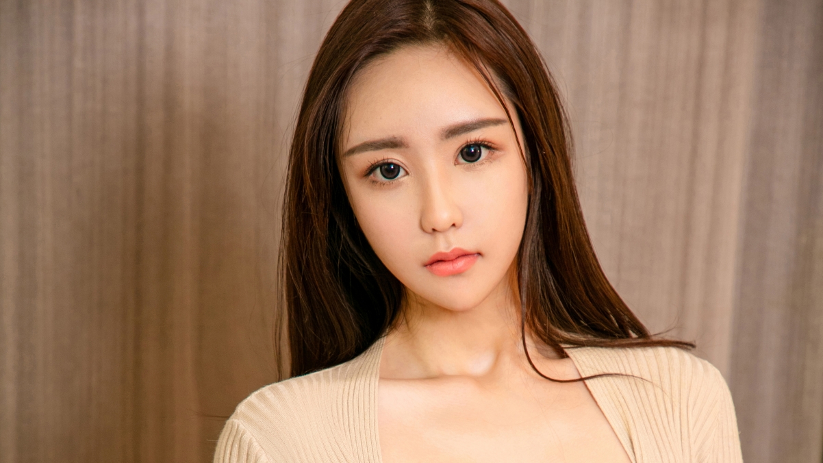 Candies with long hair sweet and cute beauties 4