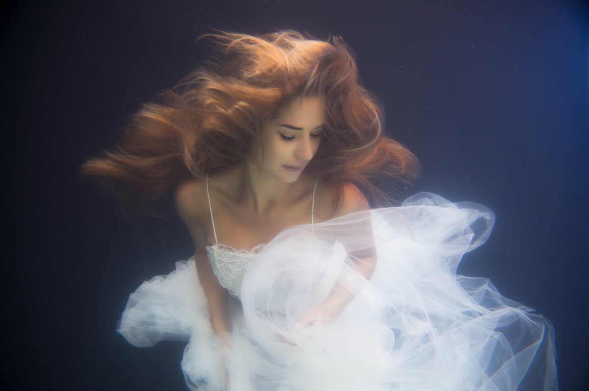 Underwater wedding beauty beauty photography 5K