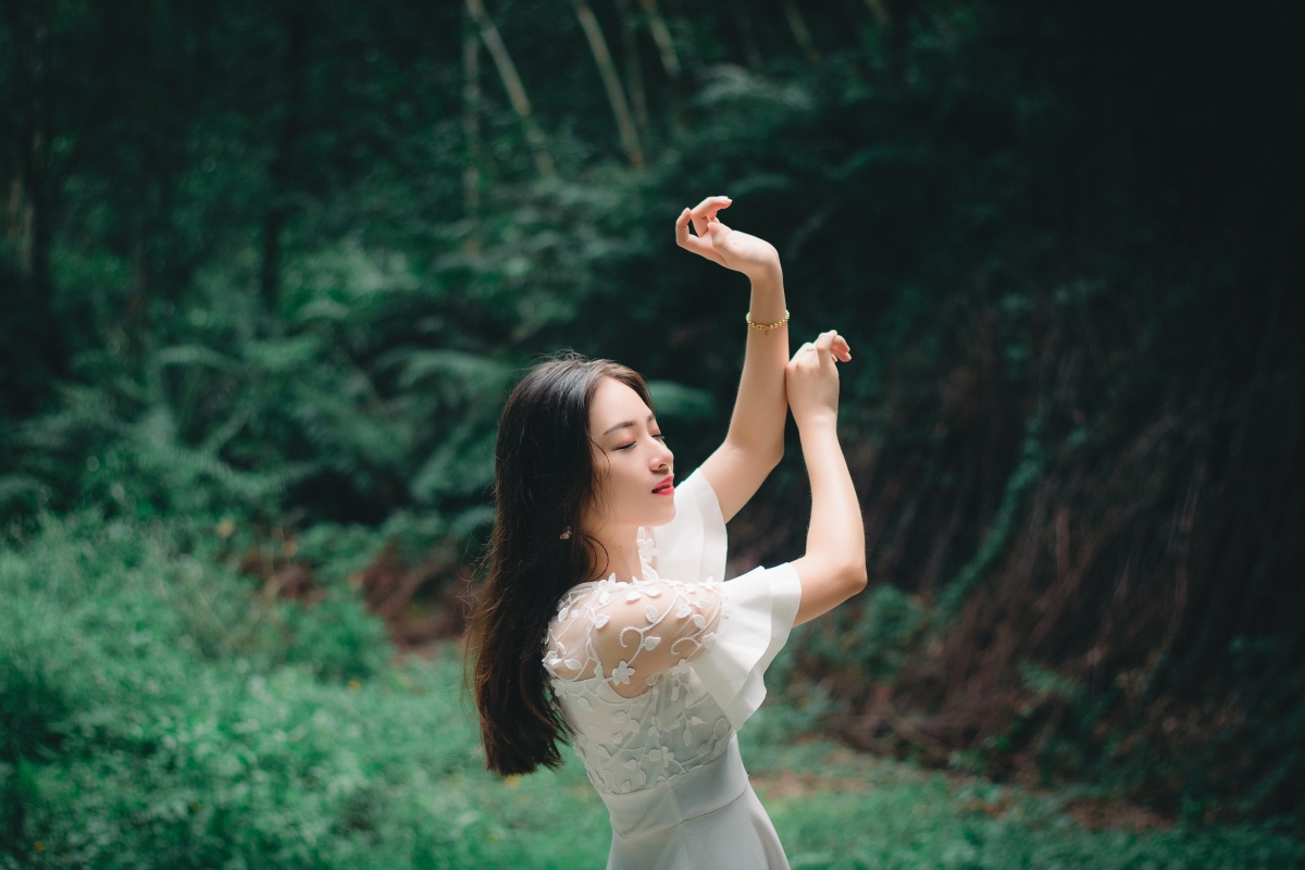 Mori Beauty Beautiful 4K Desktop Wallpaper