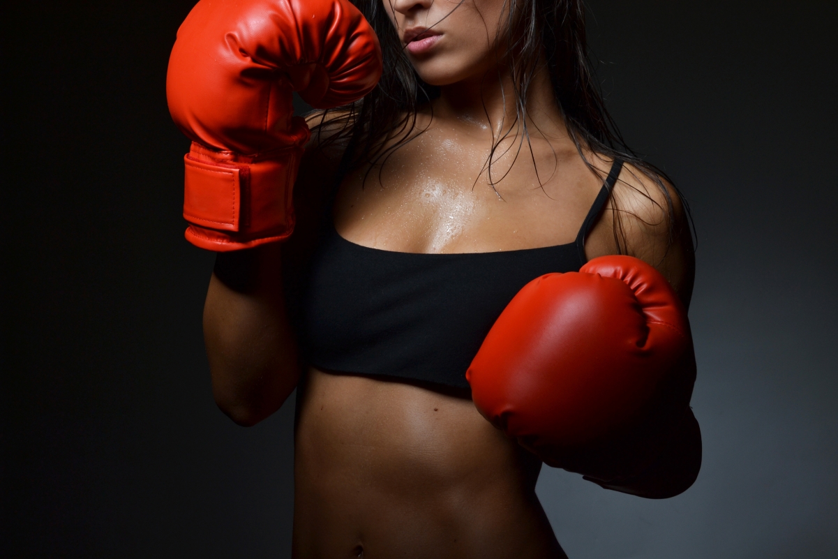 Sexy Girl With Boxing Gloves 4K Wallpaper