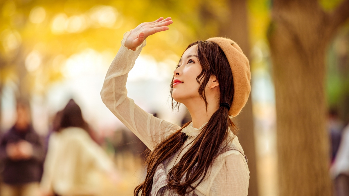 Autumn is full of beauty, pure and pure beauties