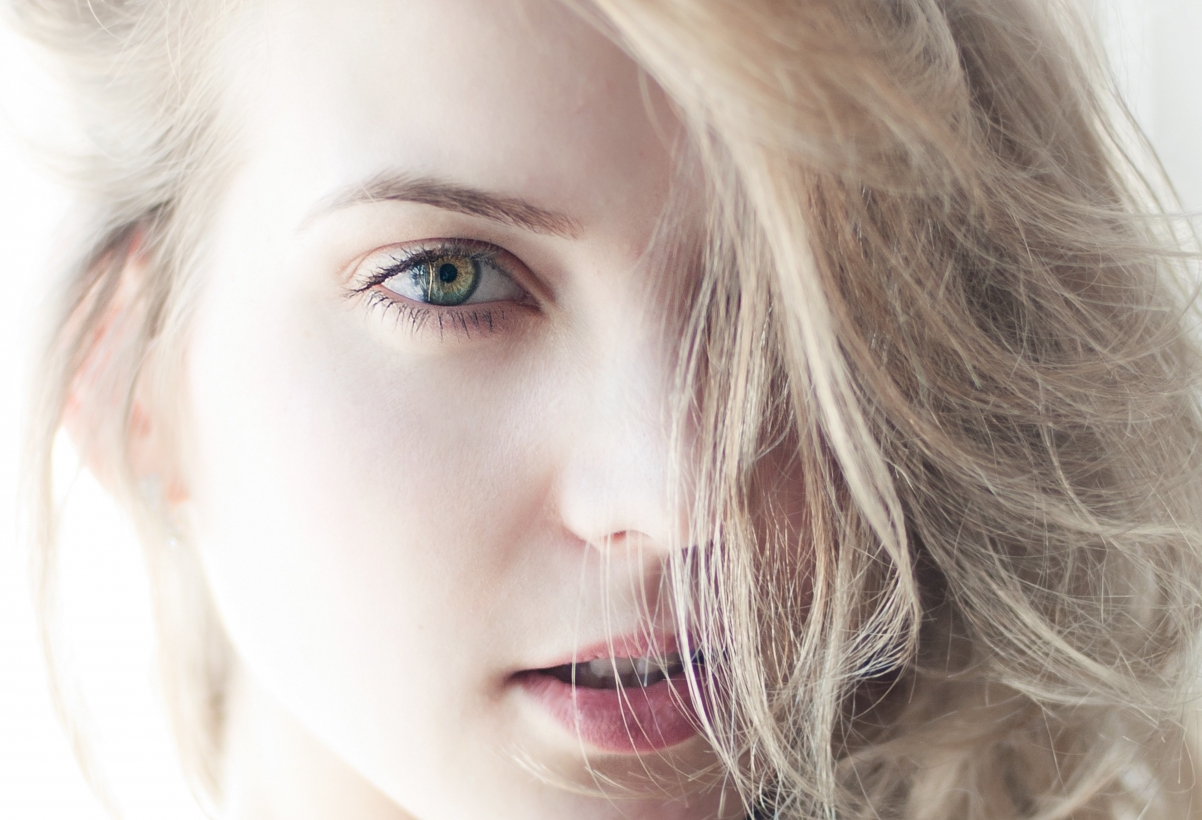 Girl blonde 4K beauty pictures