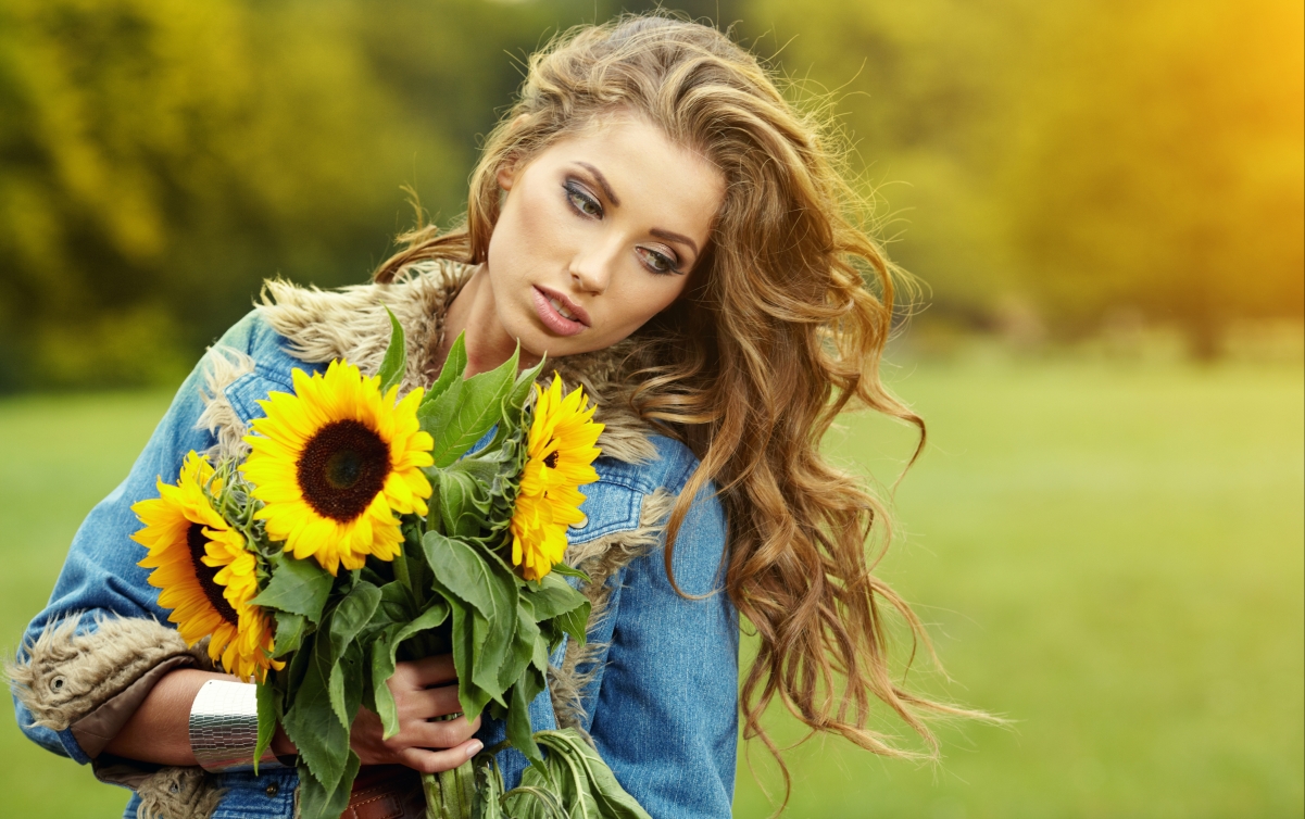 Girl Sunflower Curly Hair 4K Beauty