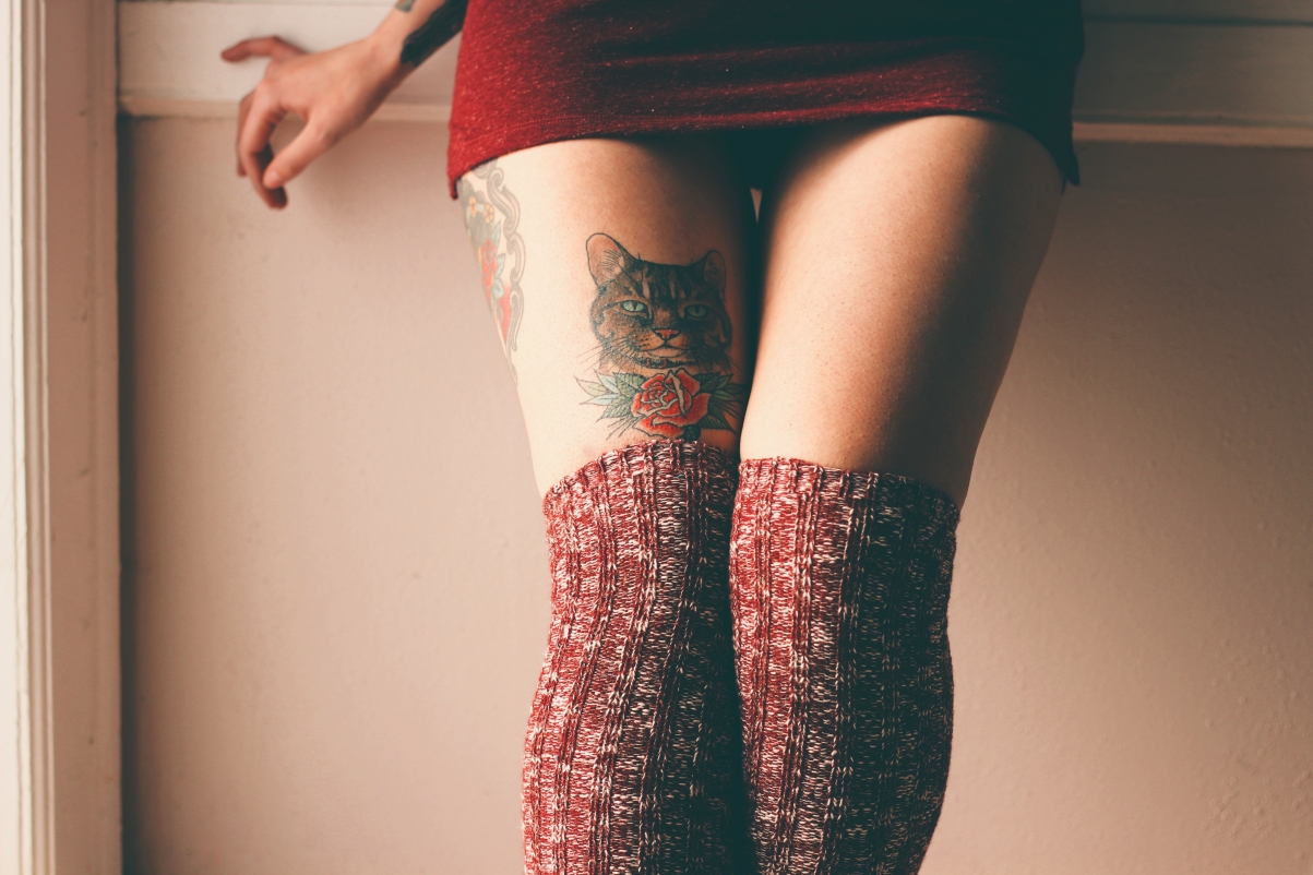 Girl skirt tattoo cat socks