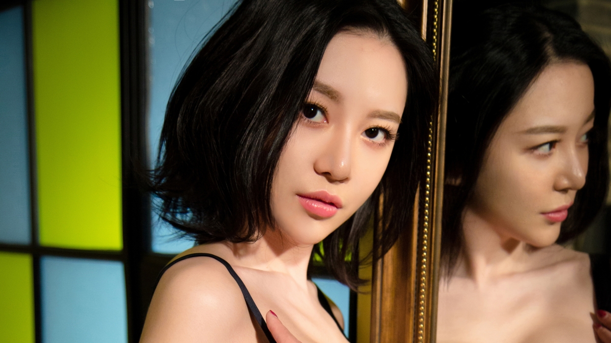 Mu Yuqian short hair temperament beauty 4k wall