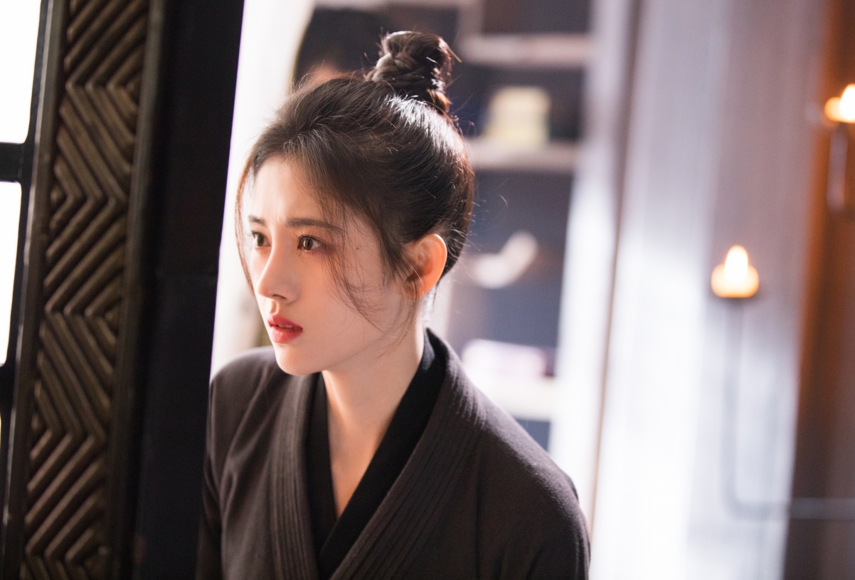 Ju Jingyi Black Costume Costume 4K Wallpaper