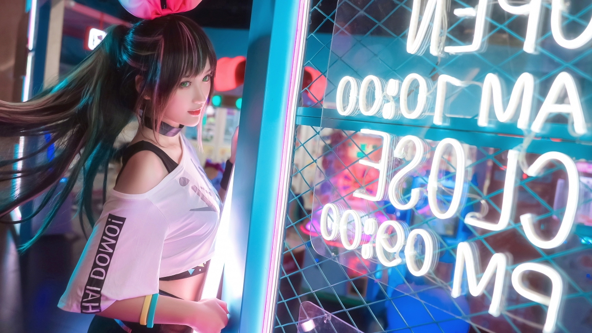 Fashionable cute sci-fi girl 4k computer